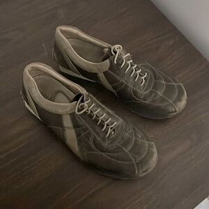 Kenneth Cole REACTION
Men's Reaction shoes  size 10m